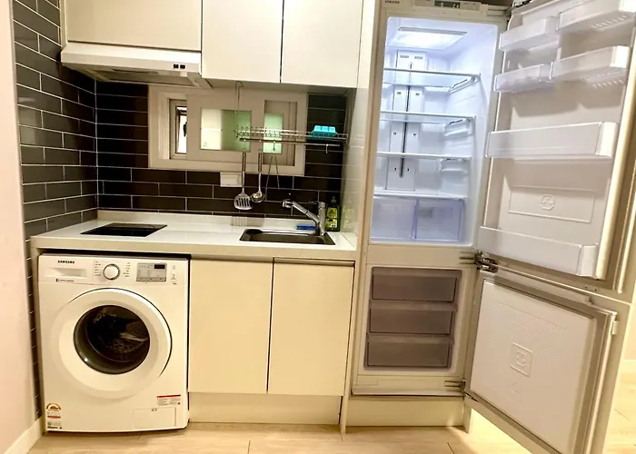 Cozy Studio Near Sadang Station