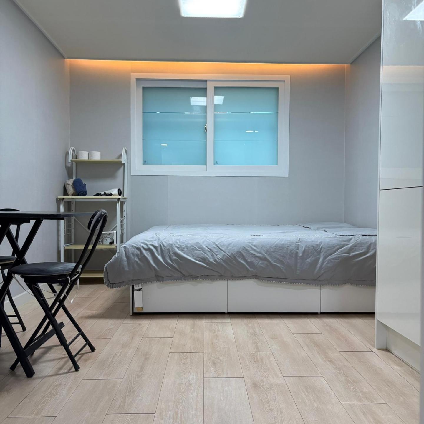 아파트 Cozy Near Sadang Station *